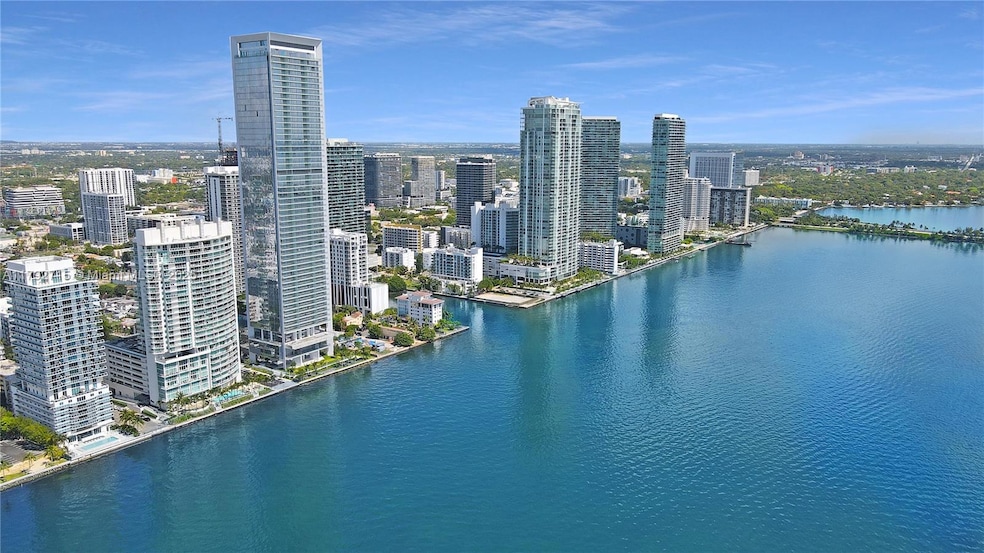 For Sale $939,000 • Co-Listing Agent