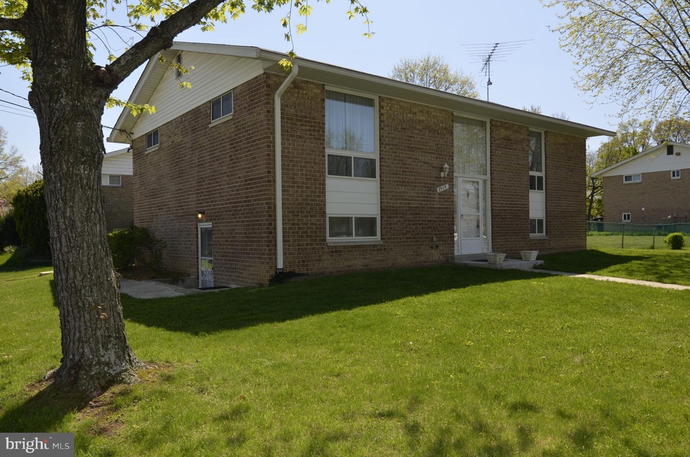 8909 Mark Place, Laurel, MD 20708 - photo 1