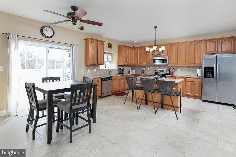 1823 Stallion Ct, Williamstown, NJ 08094 - photo 1