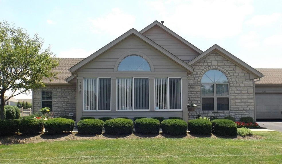 7005 Gardeners Path Way unit 5-7005, Reynoldsburg, OH 43068 - photo 1