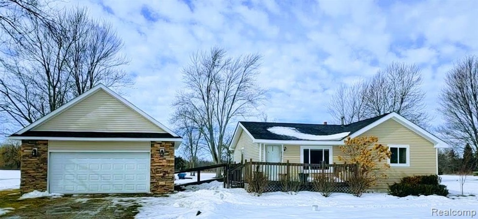 2083 Morrish Rd, Flushing, MI 48433 - photo 1