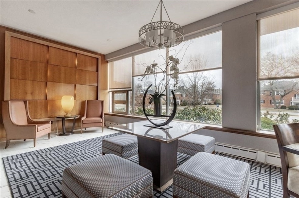 Hammond Park Condominiums unit 4, Chestnut Hill, MA 02467 - photo 1