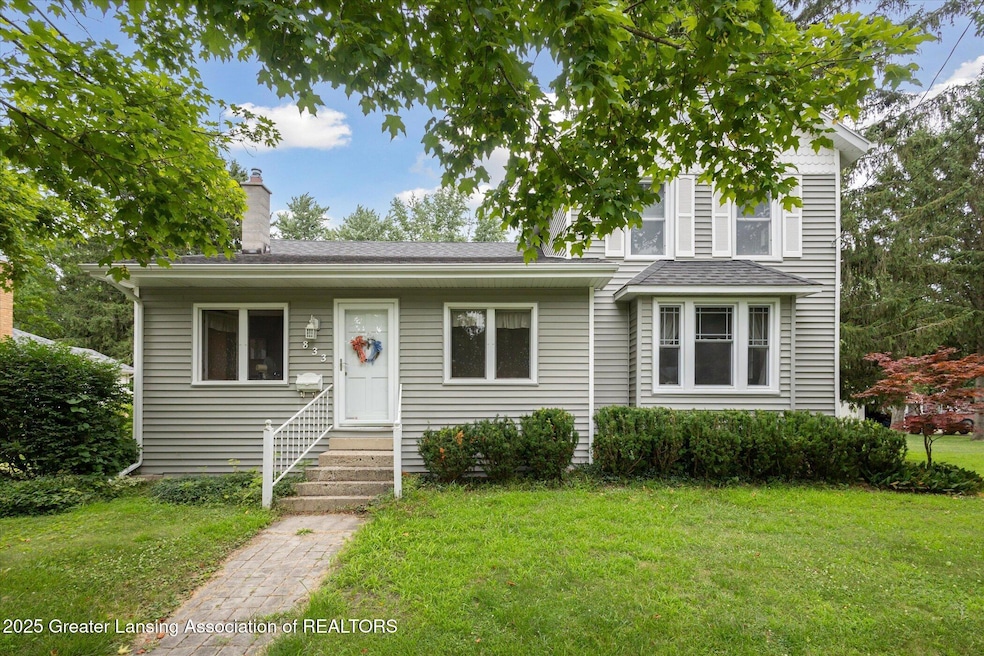 833 S Barnes St, Mason, MI 48854 - photo 1