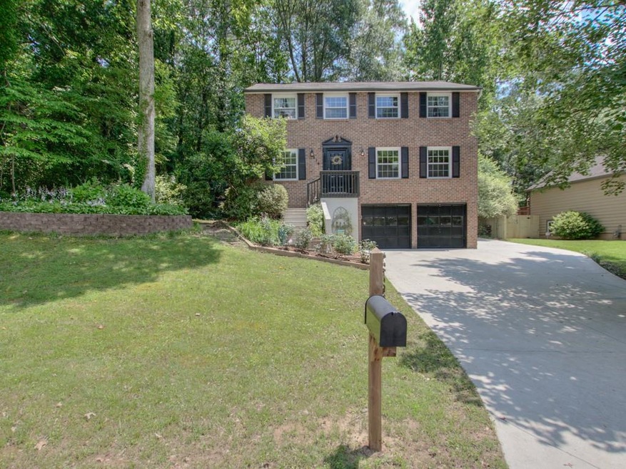 275 Roswell Farms Road