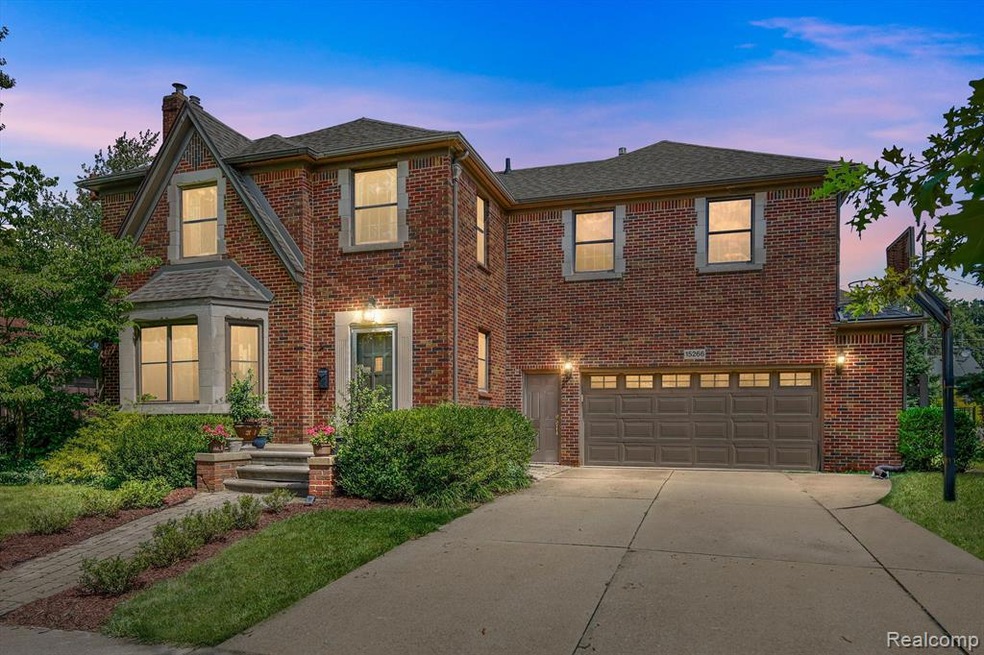 All Brick Colonial, 5 Bedrooms, 2.1 Baths