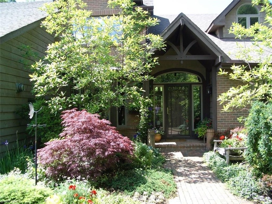 Welcome to 30 Creekview Circle, Moreland Hills, Oh