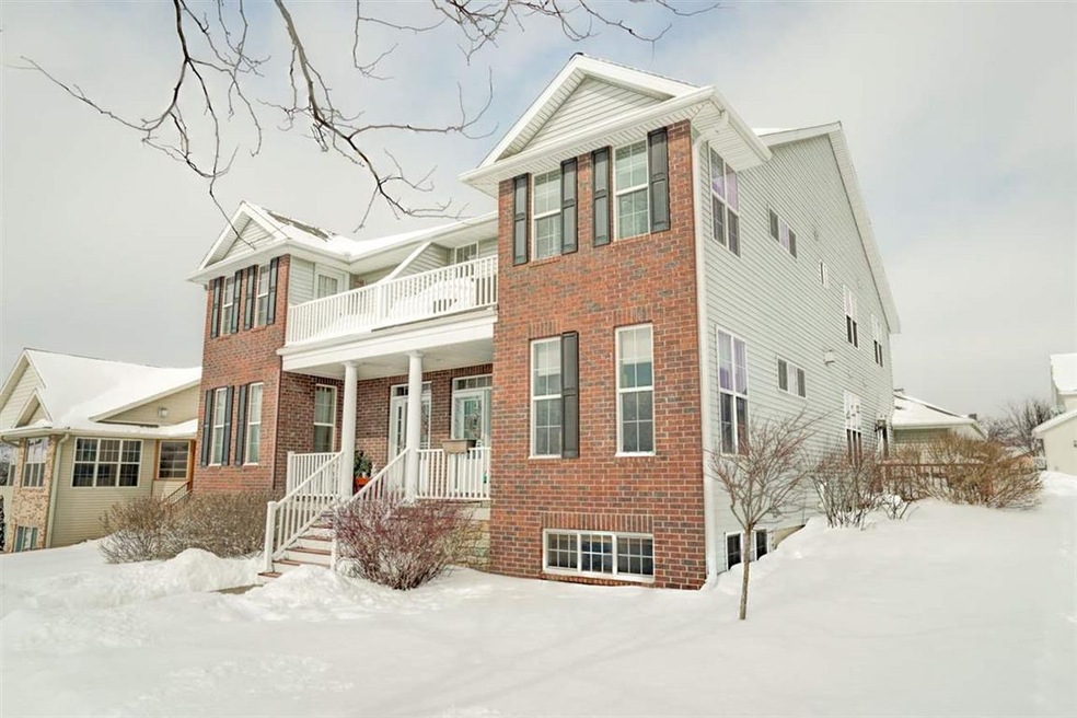 5230 Sassafras Dr, Fitchburg, WI 53711 - photo 1