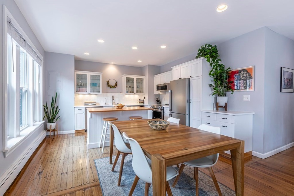 4-6 Henchman St unit 6, Boston, MA 02113 - photo 1