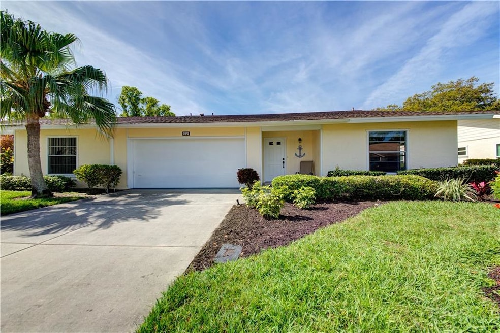 3912 Oakhurst Blvd unit 3184, Sarasota, FL 34233 - photo 1