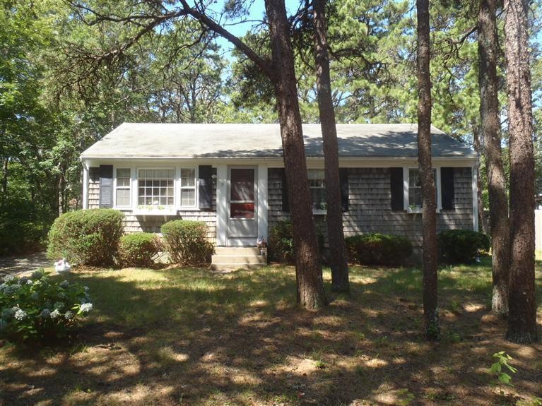 5 Fletcher Ln, West Dennis, MA 02670 - photo 1