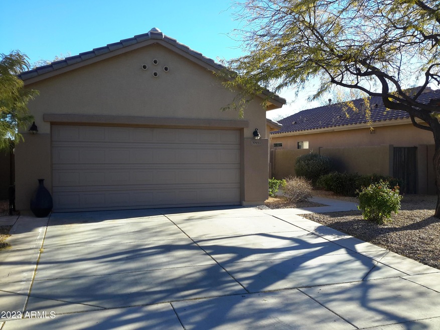 Welcome to 39933 N High Noon Way