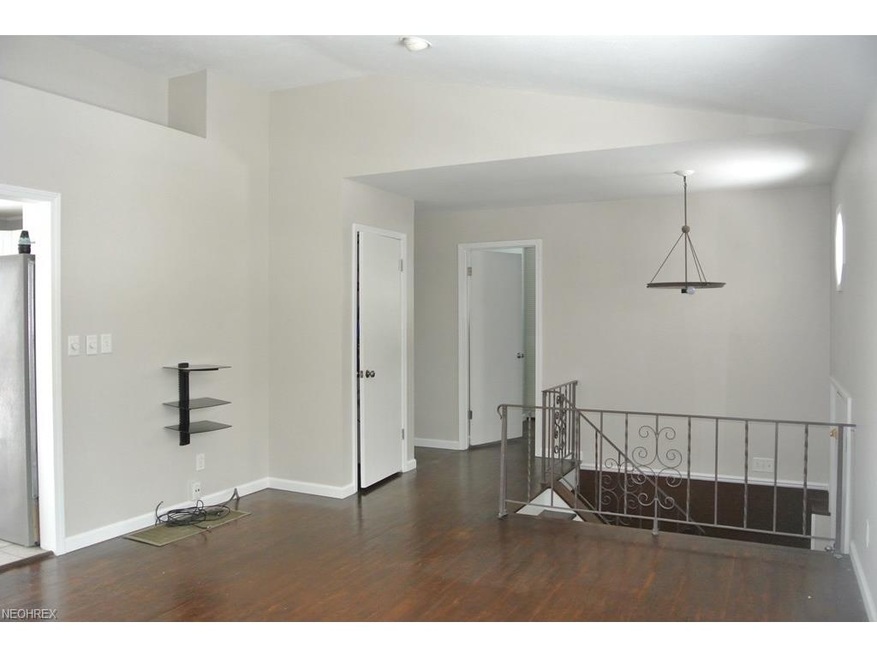 1503 Hilton Dr, Akron, OH 44313 - photo 1