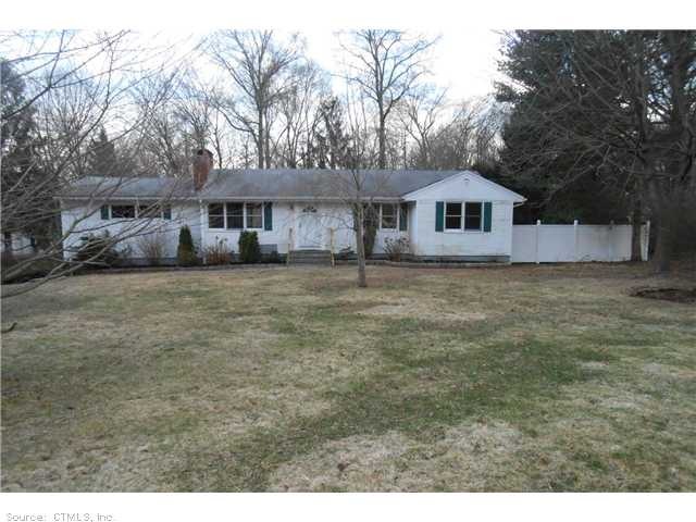 447 Oakview Dr, Orange, CT 06477 - photo 1