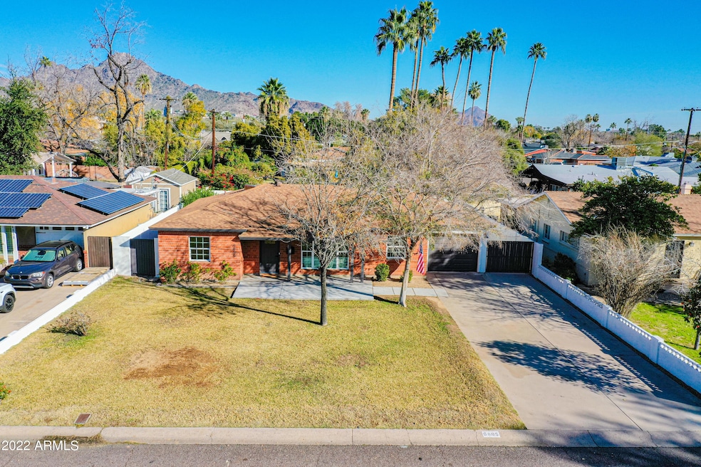 6805 N 11th Pl Phoenix AZ 85014 X-27