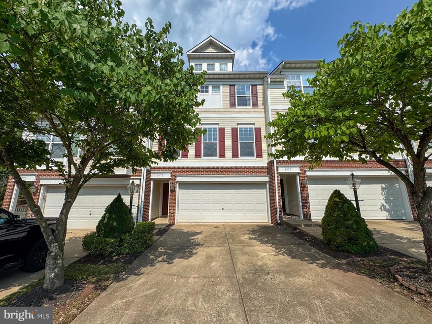 8173 Glade Bank Dr, Manassas, VA 20111 - photo 1