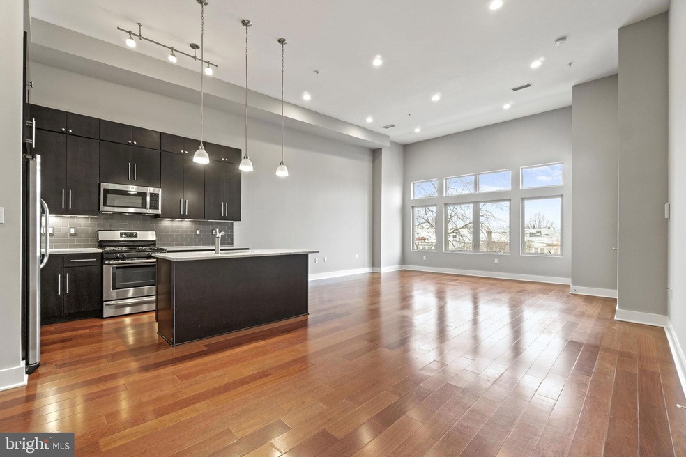 762 Park Rd NW unit 6, Washington, DC 20010 - photo 1