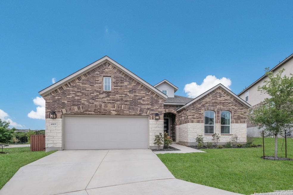 4009 Canaleta, San Antonio, TX 78261 - photo 1