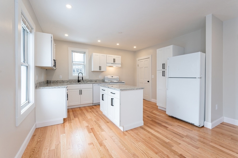 270 Hilldale Ave unit 1, Haverhill, MA 01832 - photo 1