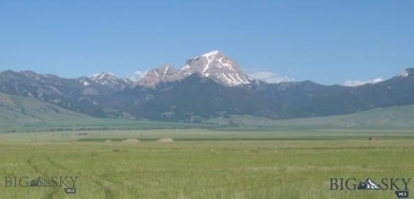 Spectacular views of the Madison Range from the lo