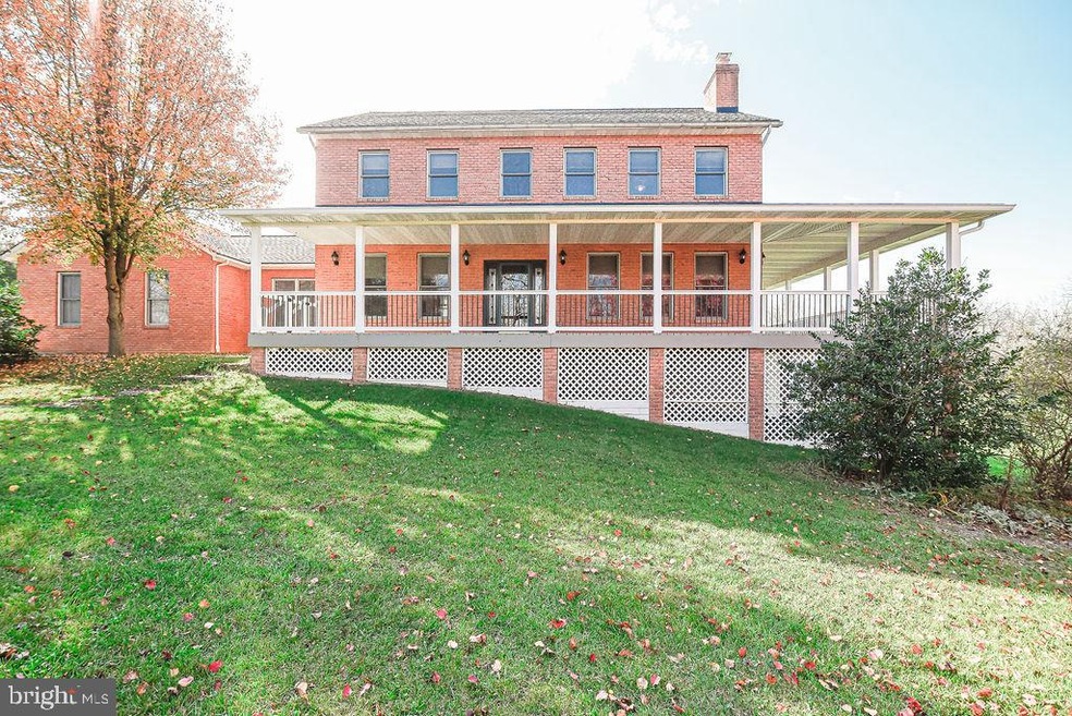 298 Verde Dr, Martinsburg, WV 25404 - photo 1