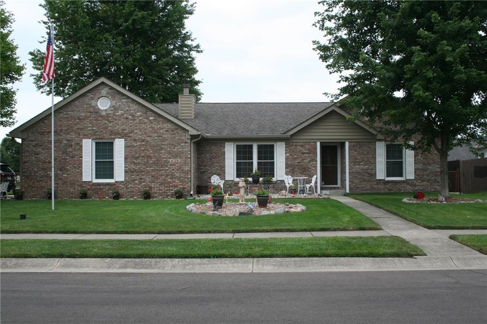 4729 Posthorn Ct, Columbus, IN 47203 - photo 1