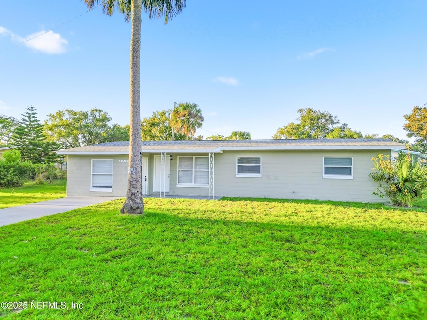 1598 3rd St, Daytona Beach, FL 32117 - photo 1