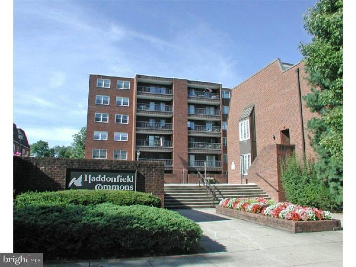 112 Haddonfield Mews, Haddonfield, NJ 08033 - photo 1