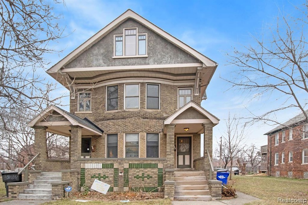 531 E Kirby St, Detroit, MI 48202 - photo 1