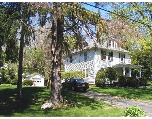 85 Twitchell St, Wellesley, MA 02482 - photo 1