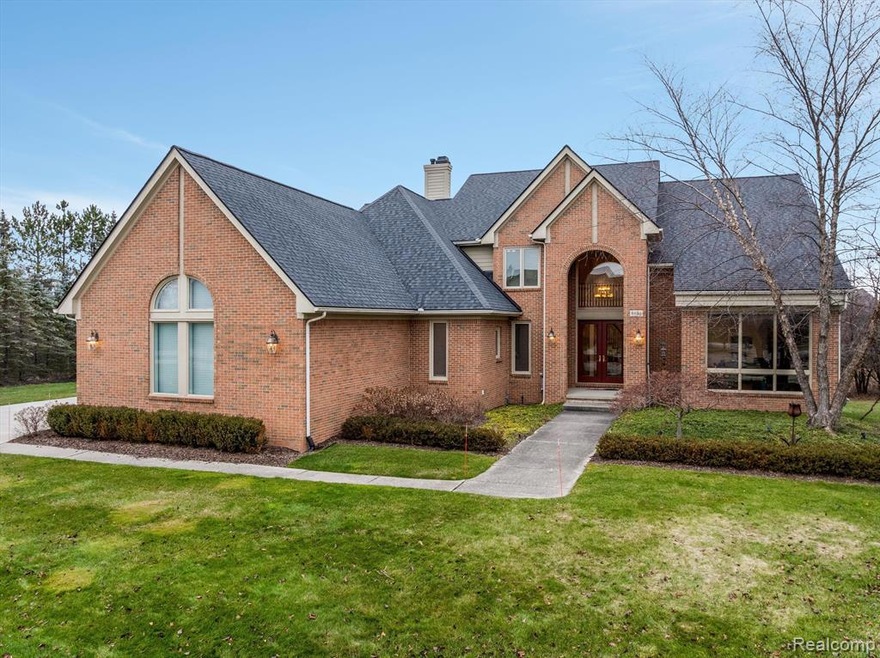 6681 Box Wood Ct., West Bloomfield