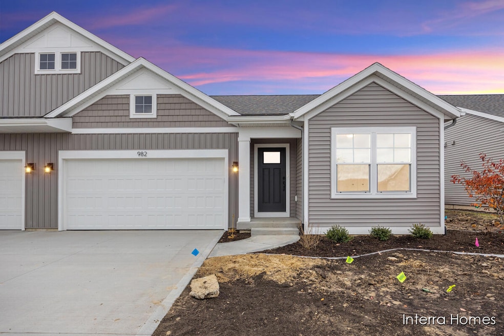 982 Scioto Dr NW unit 3, Comstock Park, MI 49321 - photo 1