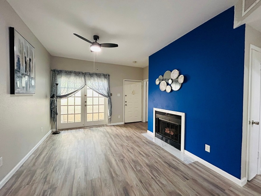 2121 El Paseo St unit 1209, Houston, TX 77054 - photo 1