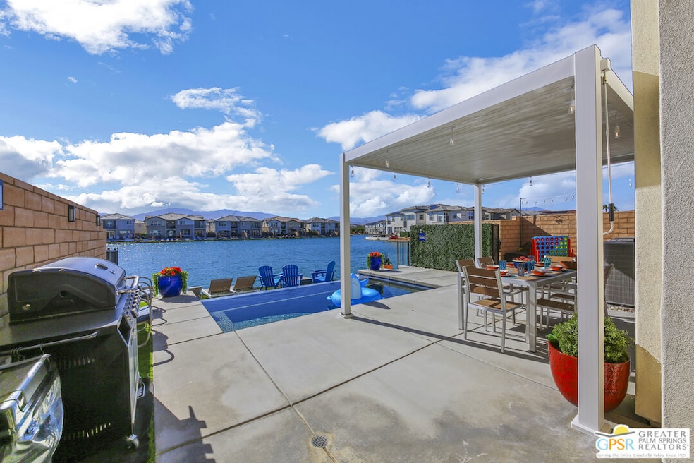 Sold $960,000 • Co-Listing Agent