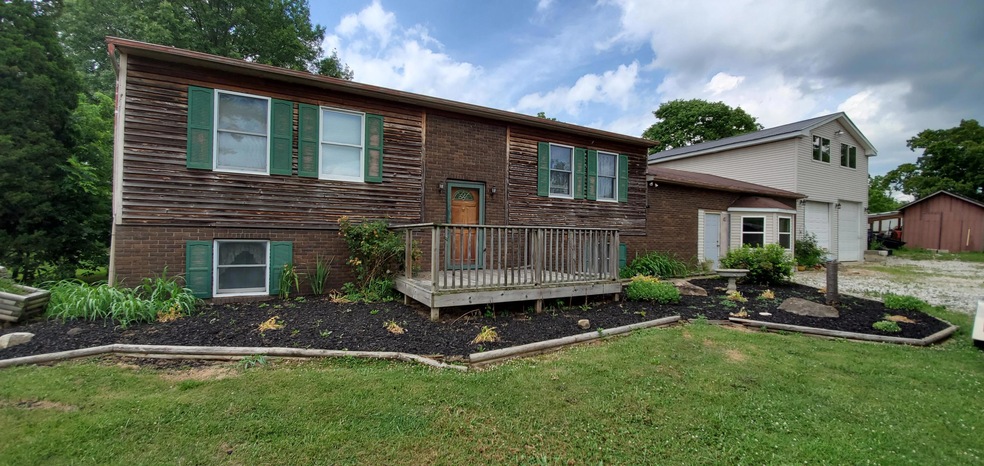 23245 Bolender Pontius Rd, Circleville, OH 43113 - photo 1