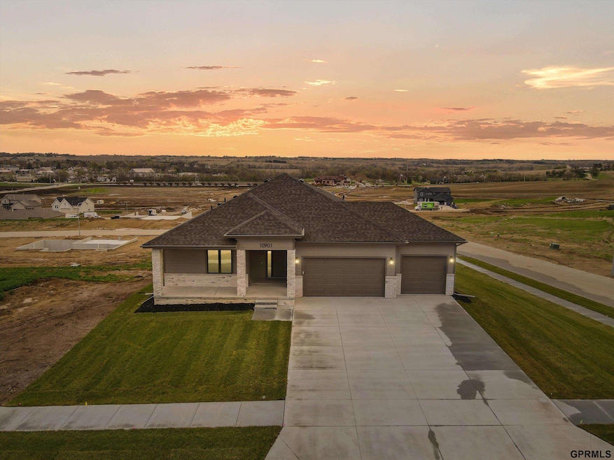 10901 N 161 St, Bennington, NE 68007 - photo 1