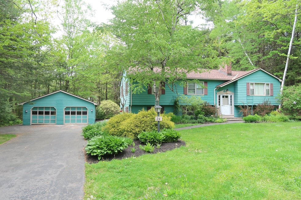 24 Sylvan Way, Manchester, ME 04351 - photo 1