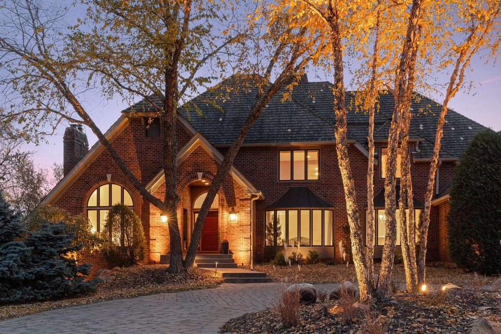 28005 Boulder Bridge Dr, Excelsior, MN 55331 - photo 1