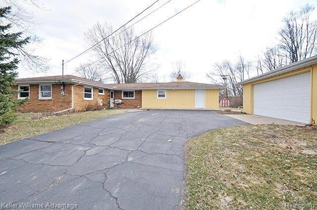 101 Wood St, Chelsea, MI 48118 - photo 1