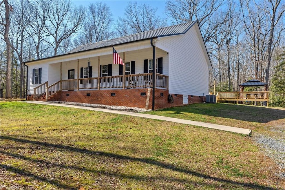 7775 Old Nc Highway 13, Asheboro, NC 27205 - photo 1