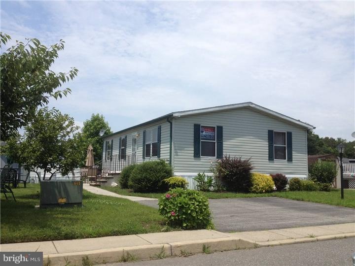 507 Crane St, Paulsboro, NJ 08066 - photo 1