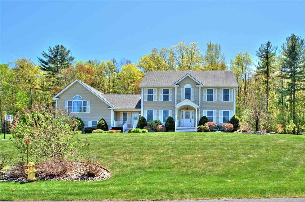 27 Silverbrook Rd, Salem, NH 03079 - photo 1