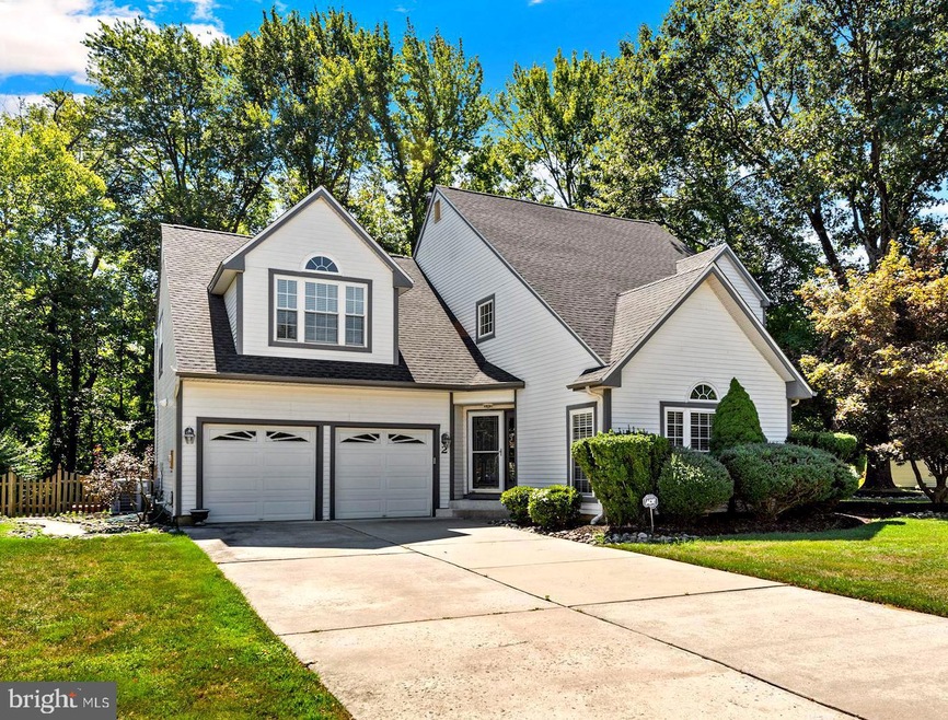 2 Winterberry Ct, Mount Laurel, NJ 08054 - photo 1