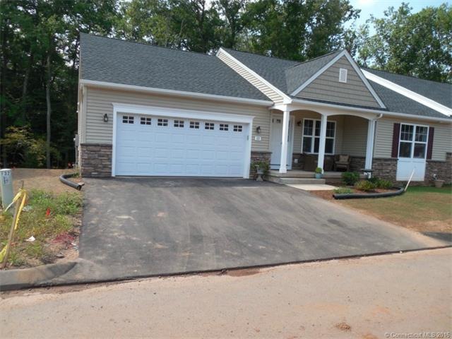 32 Woodridge Dr unit 32, Windsor Locks, CT 06096 - photo 1