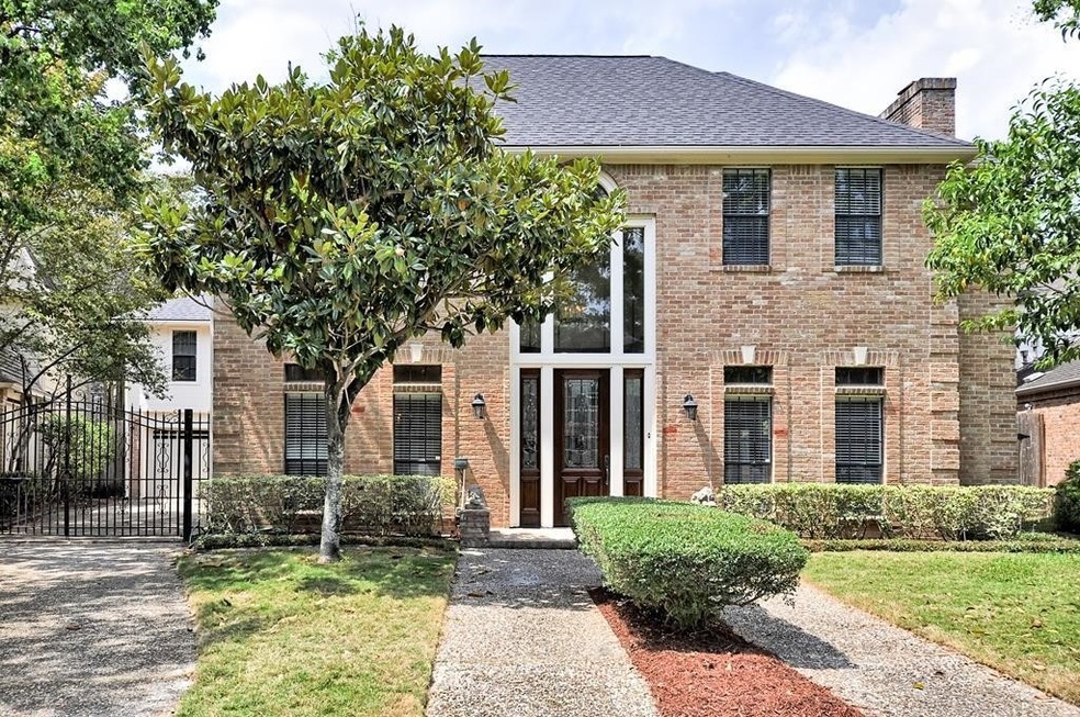 12326 Tealwood Dr, Houston, TX 77024 - photo 1