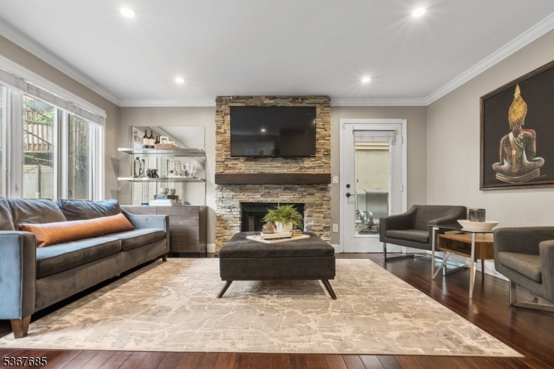 173 Clarken Dr unit 173, West Orange, NJ 07052 - photo 1