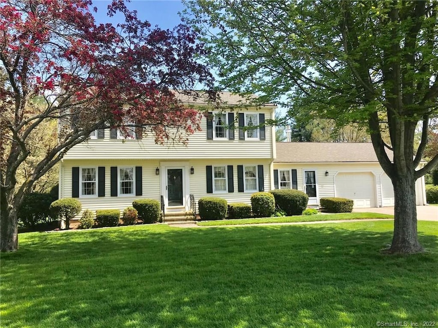 44 Wadsworth St, Glastonbury, CT 06033 - photo 1