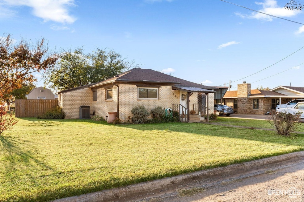 Under Contract $159,940 • Co-Listing Agent