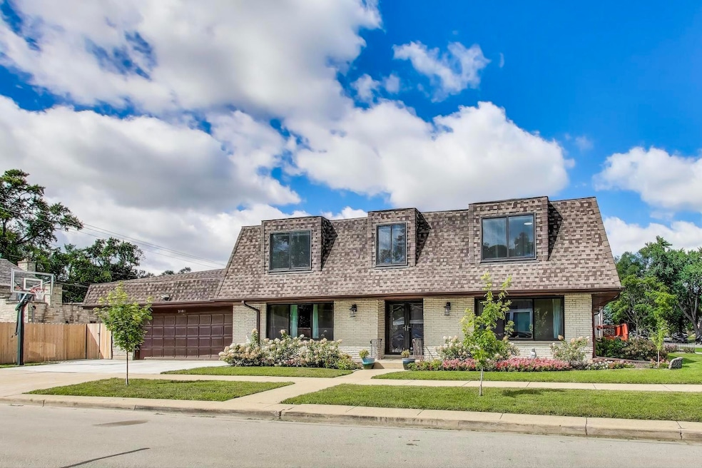 2100 N 77th Ct, Elmwood Park, IL 60707 - photo 1