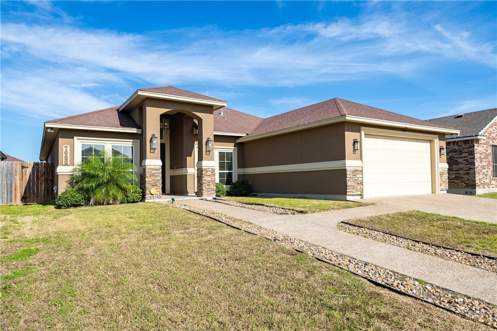 7922 Superman Dr, Corpus Christi, TX 78414 - photo 1