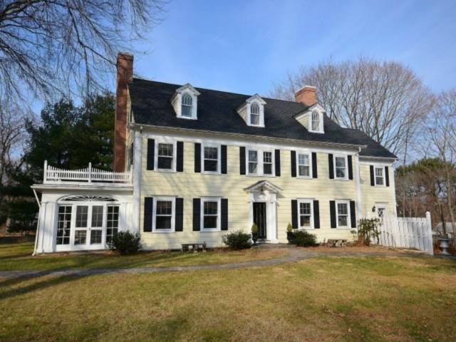 127 Collingwood Ave, Fairfield, CT 06825 - photo 1